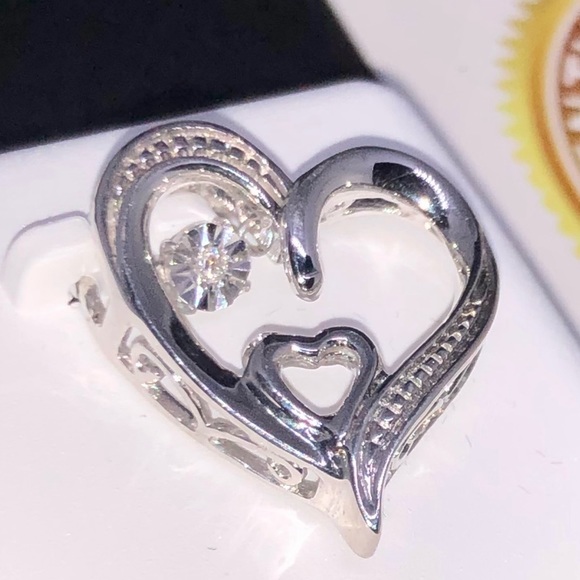 DANCING DIAMOND Heart Pendant Designer WATCH VIDEO - Picture 3 of 3